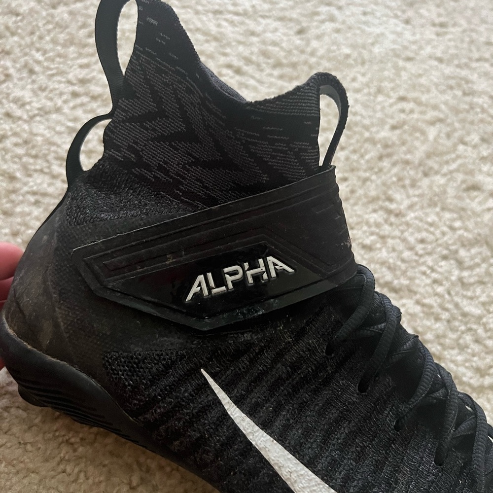Nike Alpha Menace Elite 2 View 4
